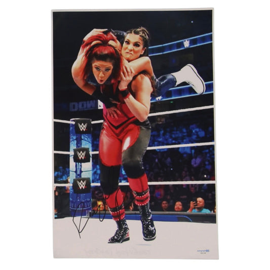 Raquel Rodriguez Signed WWE 11x17 Photo (ACOA) – Action-Motiv mit Echtheitszertifikat
