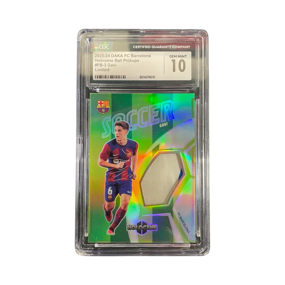 Gavi Holocene Ball Pickups Jersey CGC 10 /10 - Cardframes.de
