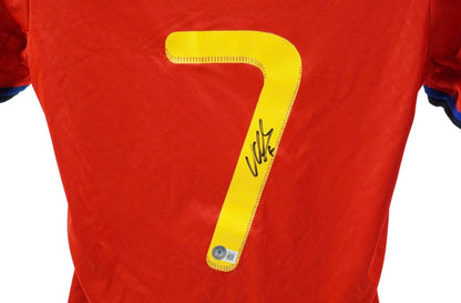 David Villa Signiertes Spanien Trikot – Original Adidas Authentic Nr. 7 Handsigniert mit Beckett COA - Cardframes.de