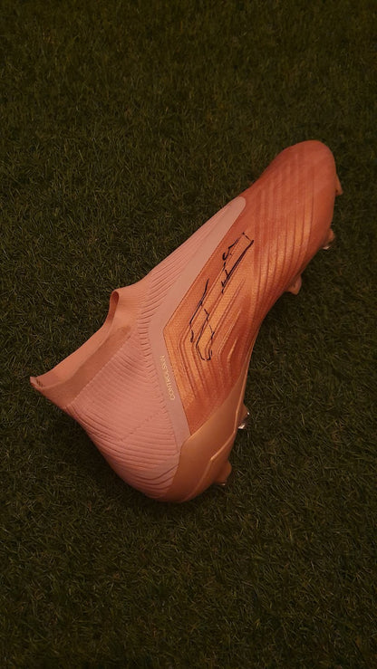 Takefusa Kubo Signierter Adidas Fußballschuh – RCD Mallorca 2019/20 | Handsigniert mit Fotoproof